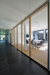 Partisi Aluminium untuk Kantor Modern