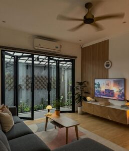 Pintu Aluminium Hitam Matte