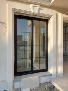 Kombinasi Pintu dan Jendela Aluminium