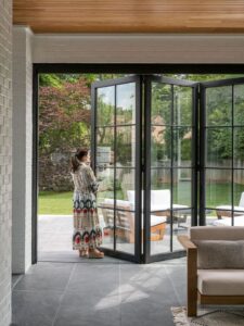 Pintu Aluminium Kaca