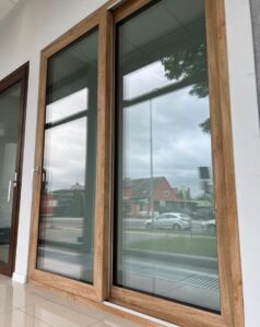 Kusen Aluminium Warna Kayu