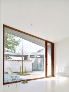 Desain Pintu Aluminium Modern