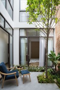 Jendela Aluminium Rumah Tropis