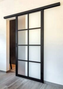 Kusen Aluminium Sliding vs Casement