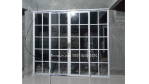 Model Pintu Sliding Aluminium untuk Taman Belakang
