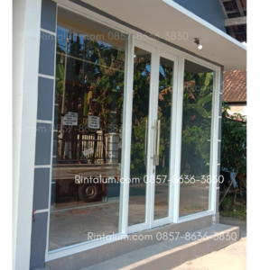 Jasa Aluminium di Berbah Sleman: Solusi Pintu Aluminium Custom